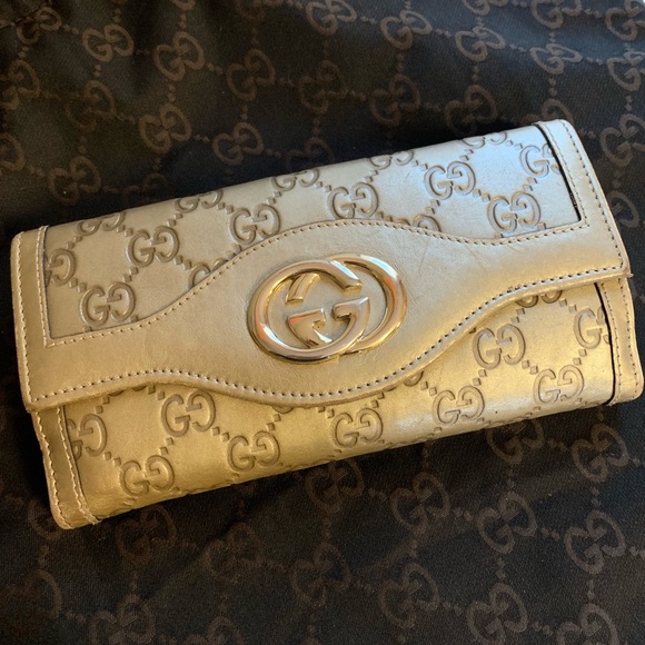 Gucci Handbags - Gucci GUCCISIMA wallet